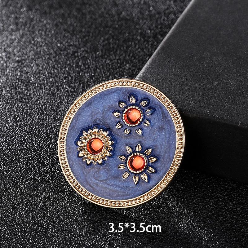 Vintage Palace Sun God Brooch Starry Sky Cloud Enamel Brooches Milky Way Series Accessory Pin Brooches Woman Party