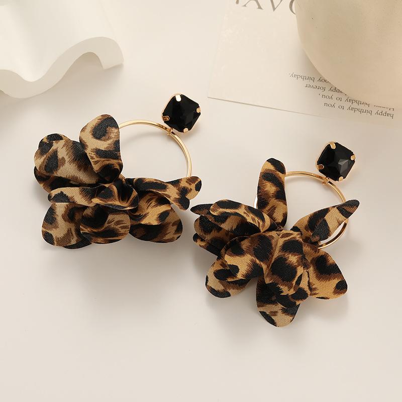 Exaggerated Leopard Print Fabric Large Circle Earrings Square Imitation Gemstone Inlaid Earrings