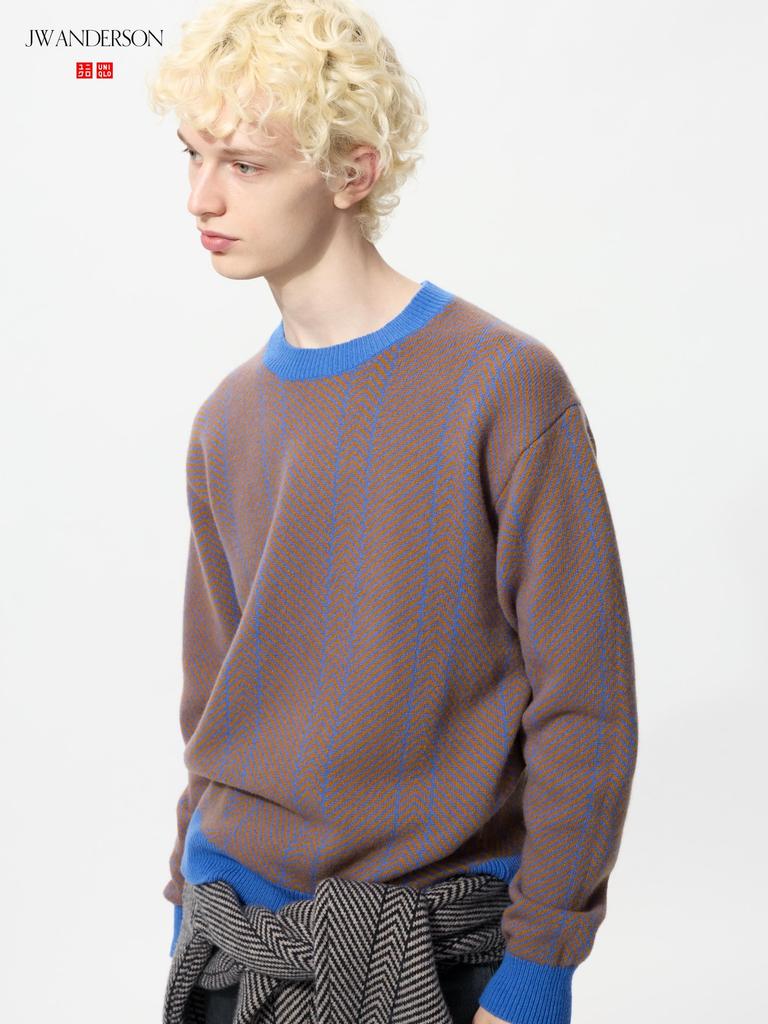 Uniqlo Japan Lamb Crew Neck Sweater