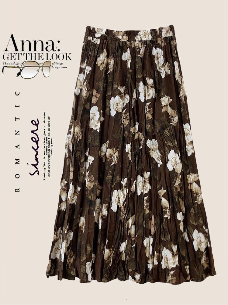 2024 Summer Women s Retro Floral Pleated Long Skirt with High-End Feel One Size