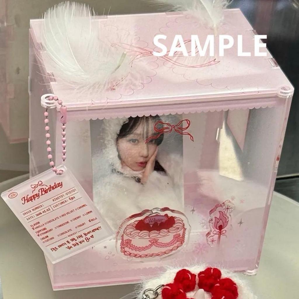 Used [Unopened] aespa winter acrylic cake box with birthday trading card