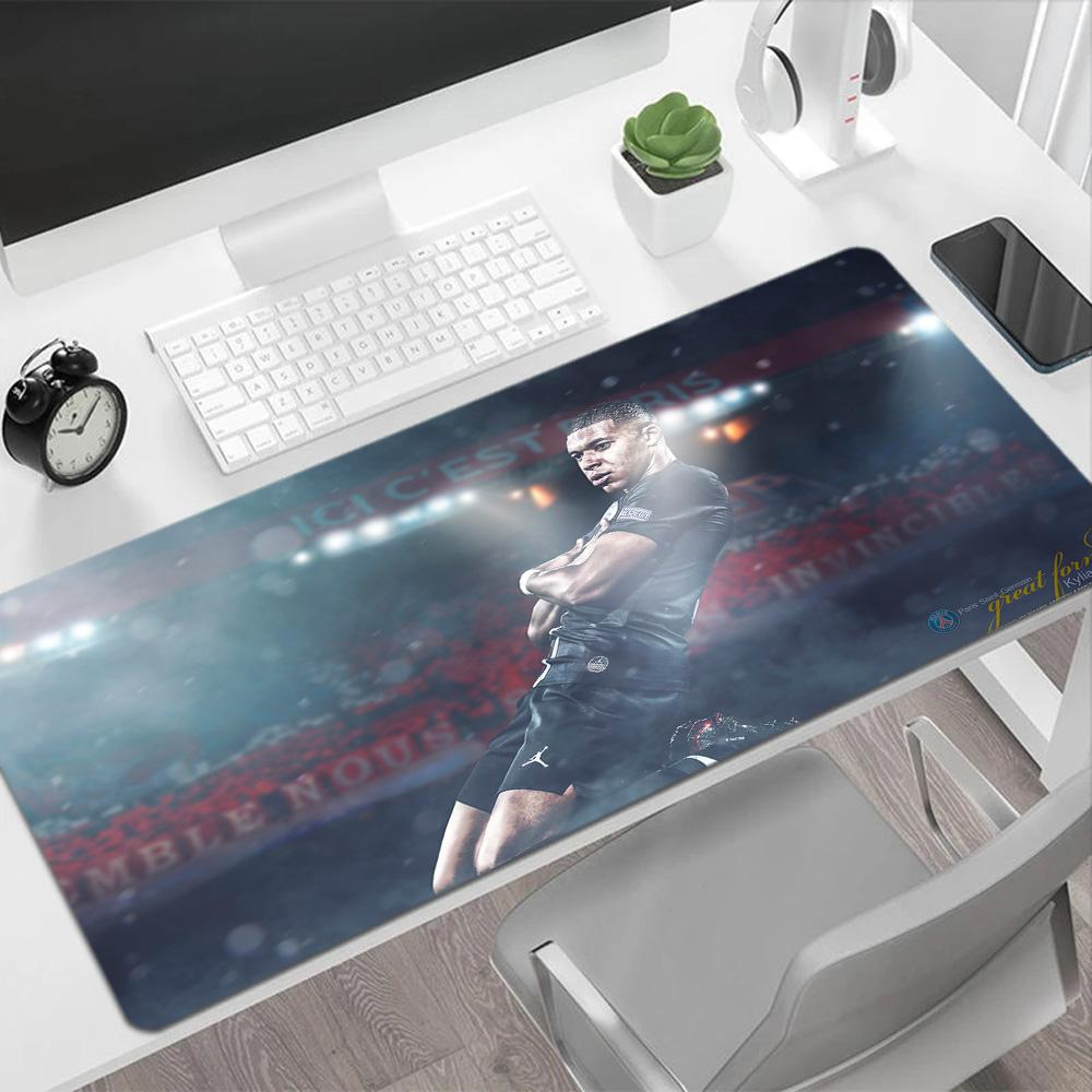Rugby Player Action Large Mouse Pad Desk Mouse Pad Office Mouse Mats Non-Slip Rubber Base Office Desk Accessory