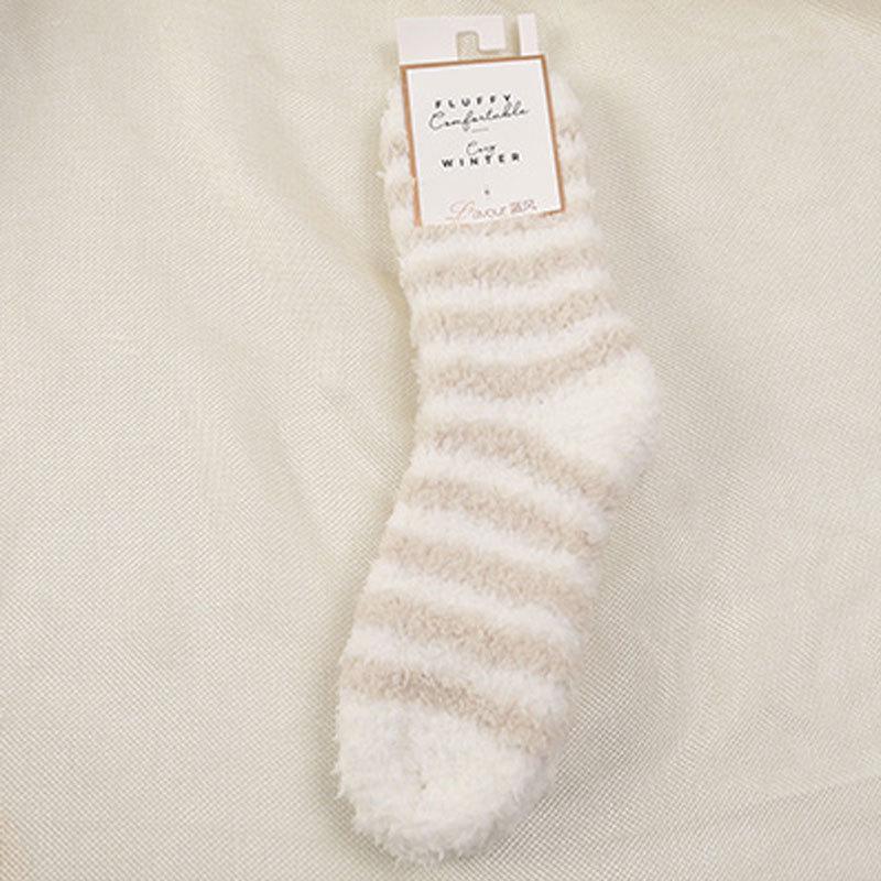 Women's Winter Sleep Socks with Fleece Lining - Thickened Coral Fleece, Plus Size, Loose Fit, Plush Fleece for Sleeping