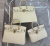 Large-capacity Litchi Pattern Togo Gold and Silver Diamond Genuine Leather Top-grain Cowhide Fashionable and Versatile Single-shoulder Handbag