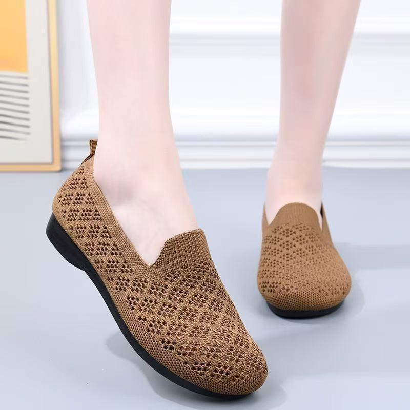 

Women s New Flat Bottom Slippers Casual Color Fish Mouth Wearing Comfortable Sandals 37 кофейный