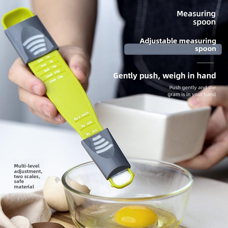 

Кухонные регулируемые мерные ложки со шкалой для соли и сухого молока Scale spoon зелёный