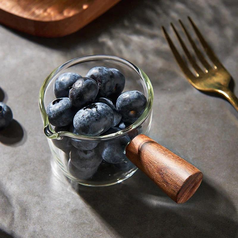50/100ml Sauce Dish Small Glass Cup Milk Pitcher Espresso Measuring Cup Gravy Boat Dipping Bowl Mini Glass Cup with Wood Handle