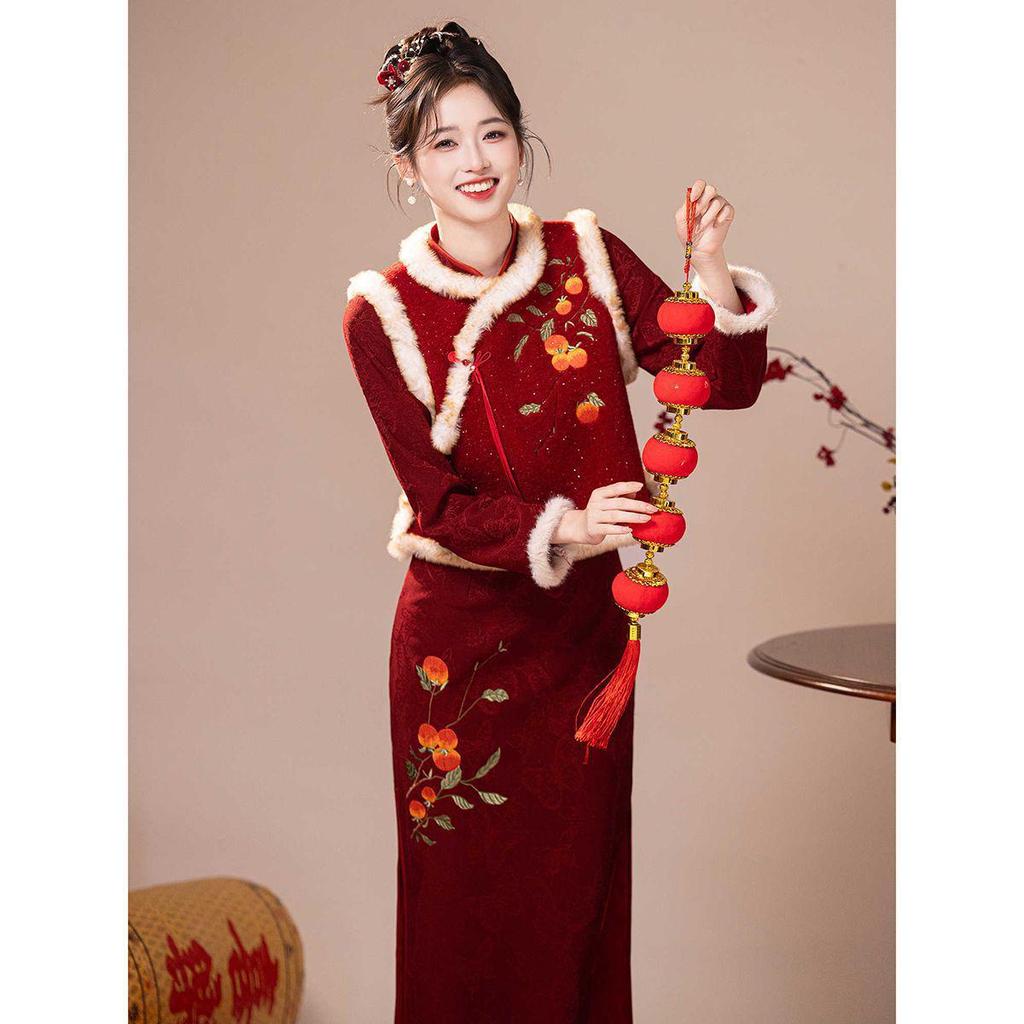 Velvet-Lined Red Cheongsam with Thickened Fabric: 2025 New Long-Sleeved Chinese Style Winter Dress