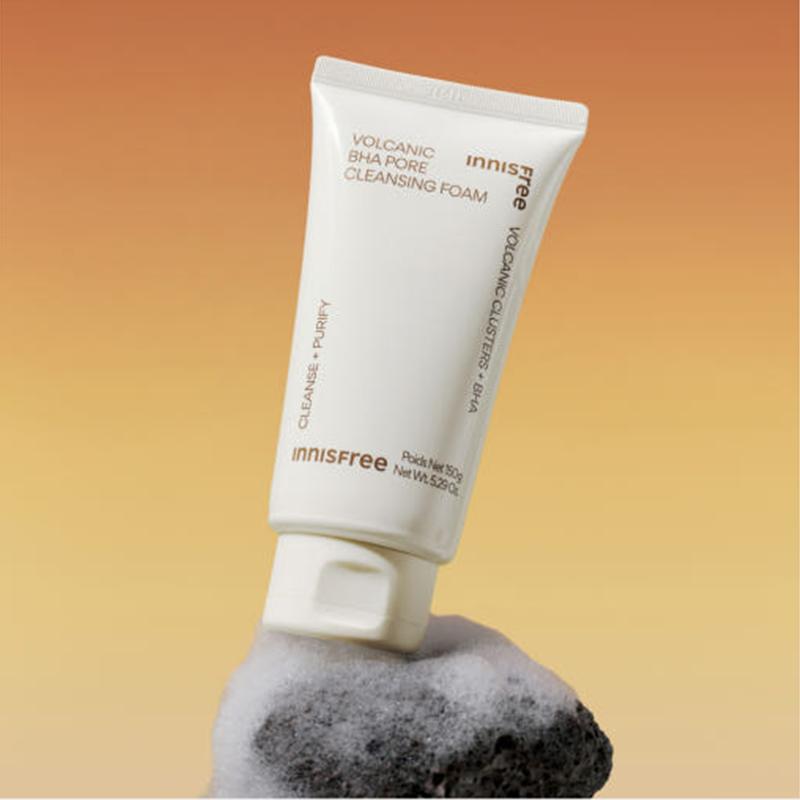 Innisfree Volcanic Clay Pore Cleansing Foam 150ml