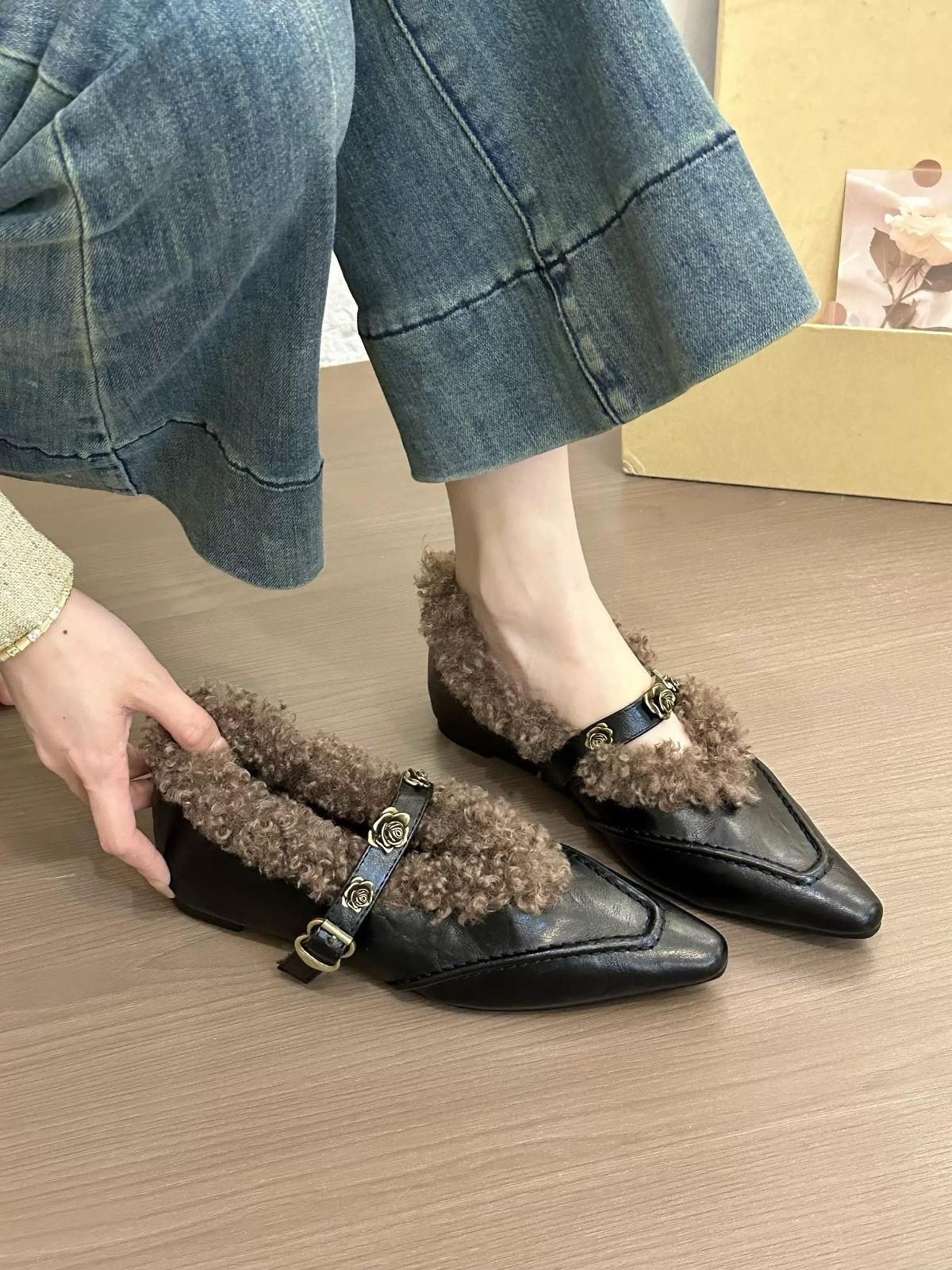 

One word with Mary Jane shoes inner height increase velvet warm fluffy shoes soft sole temperament cotton shoes 40 чорний