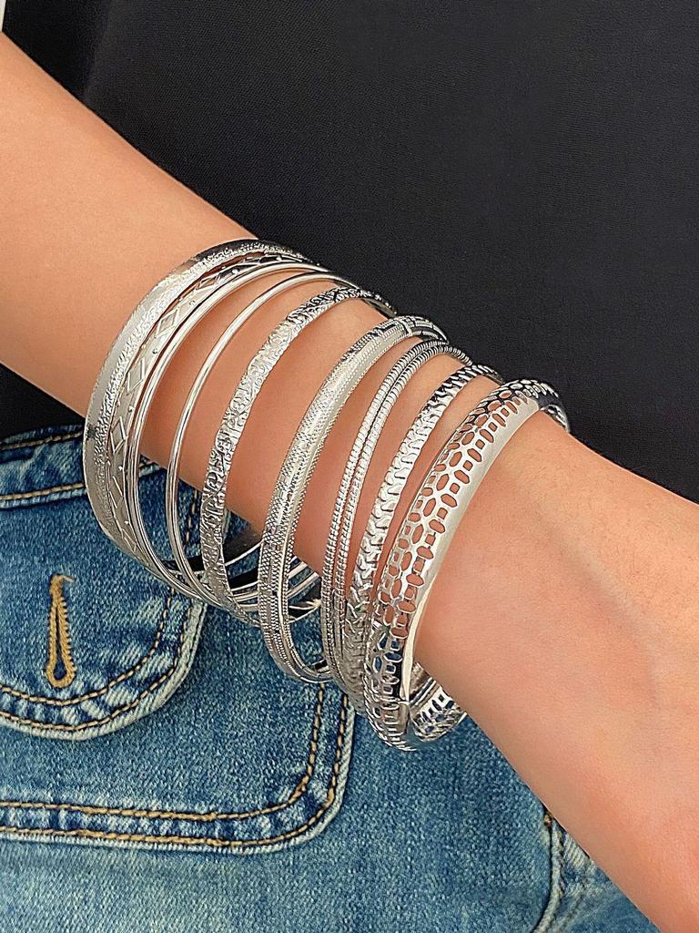Set de Pulseras de Diamantes de Aleación: Pulseras Punk Apilables de Estilo Europeo y Americano para Mujer (4 piezas)