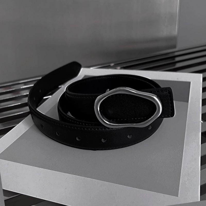 Black Metal Versatile Belt With Designer Irregular Texture And Smooth Buckle For Casual Outfits