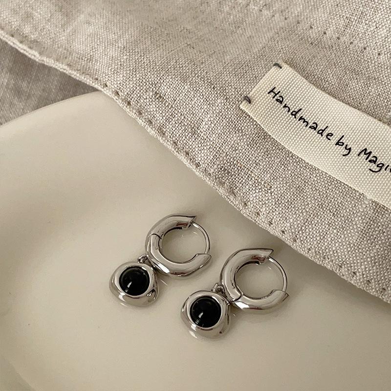 

Изящные каффы с камнем «кошачий глаз»: Уникальные, Модные Серьги для Женщин