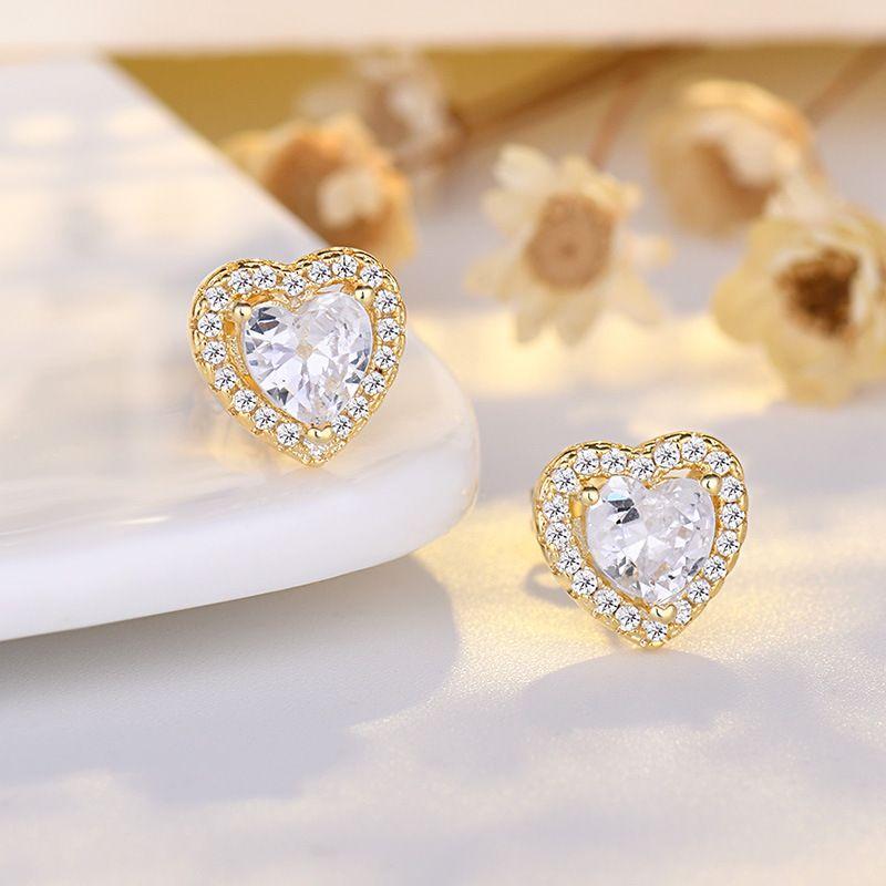 

Fancy S925 Sterling Silver Earring/Pin Micro Inlaid Zircon Fashion Love Heart Stud Earrings Cross-Border Fresh Female Earrings Heart-shaped Stud Earrings (14K Gold)