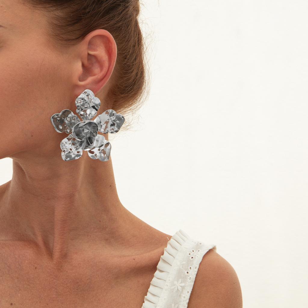 Wind Liquid Metal Pleated Flower Stud Earrings, Design Sense Leaf Petal Earrings