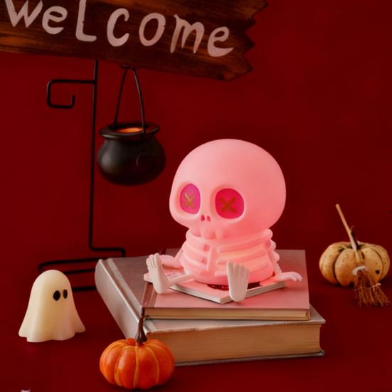 Skull Silicone Night Light with USB Charging Cute Spooky Bedside Lamp for Kids 2-Level Dimmable Soft Squeezable Fun Sensory Toy Lamp for Boys Girls