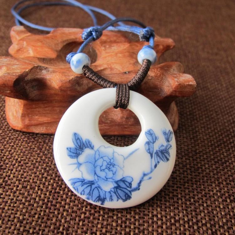 

Ethnic Charm Blue and White Porcelain Pendant Necklace Long Sweater Chain for Women Jingdezhen Ceramic Jewelry Accessories Gift