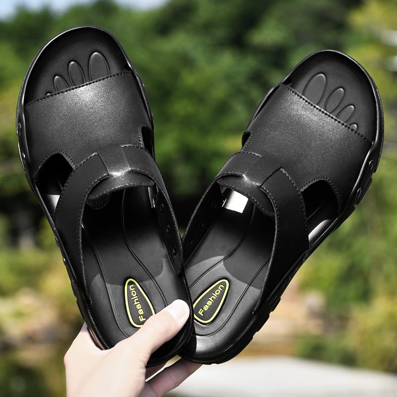 Genuine Leather Slippers Men Outdoor Non-slip Summer Shoes Home Fashion Casual Shoes Cool Soft Beach Pantuflas Plus Size 37-49
