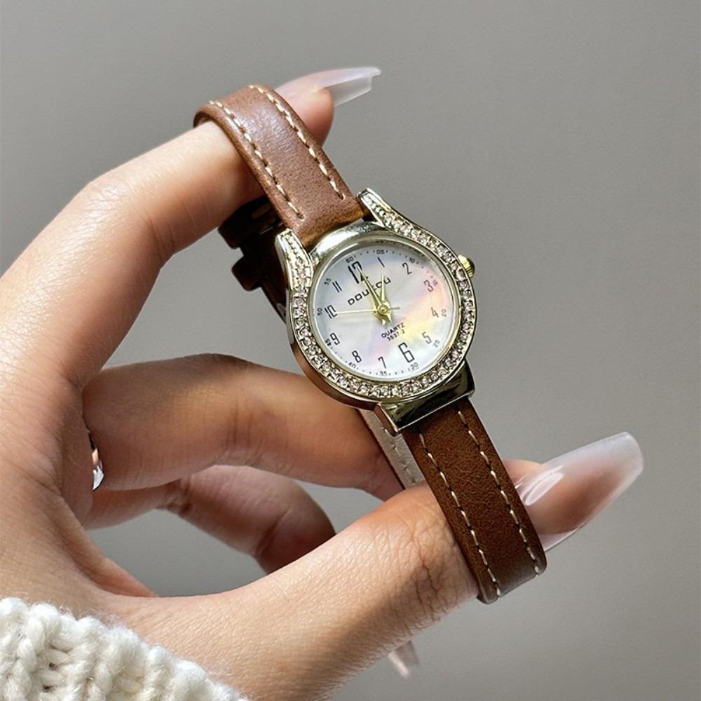 

Fashion Soft Leather Strap Women s Watch Rhinestone Design Elegant Rhinestone Watche Round Dial Literary Watch Women Gift хакі