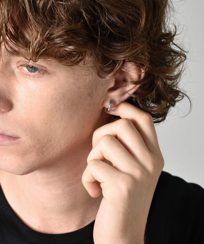 LION HEART THE EDGE Cutting Hoop Earrings, Surgical Stainless Steel (Hypoallergenic), Men's and Women's, Single Ear (Matte Silver)