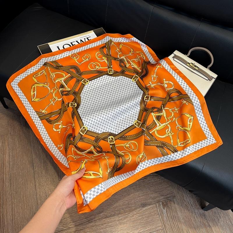 New silk scarf women's fashion versatile high-end small square scarf Korean version neck protection scarf spring and autumn retro scarf binding bag