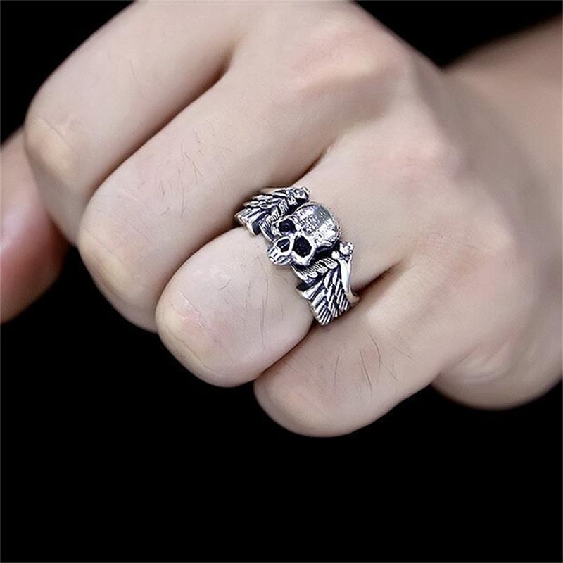 Men Women Retro Skull Skeleton Cuff Finger Rings Punk Fashion New Jewelry Lovers Gift Party Rock Anillos Mujer