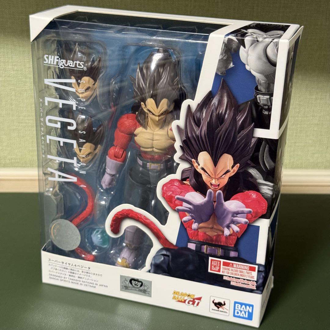 

[USED] Good condition S.H.Figuarts Super Saiyan 4 Vegeta