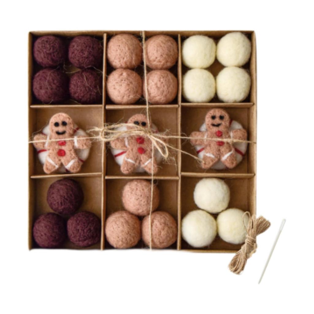 DIY Christmas Felt Ball Garland Set Cute Pom Pom Garland Christmas Ornaments for Wall Holiday Fireplace Living Room New Year