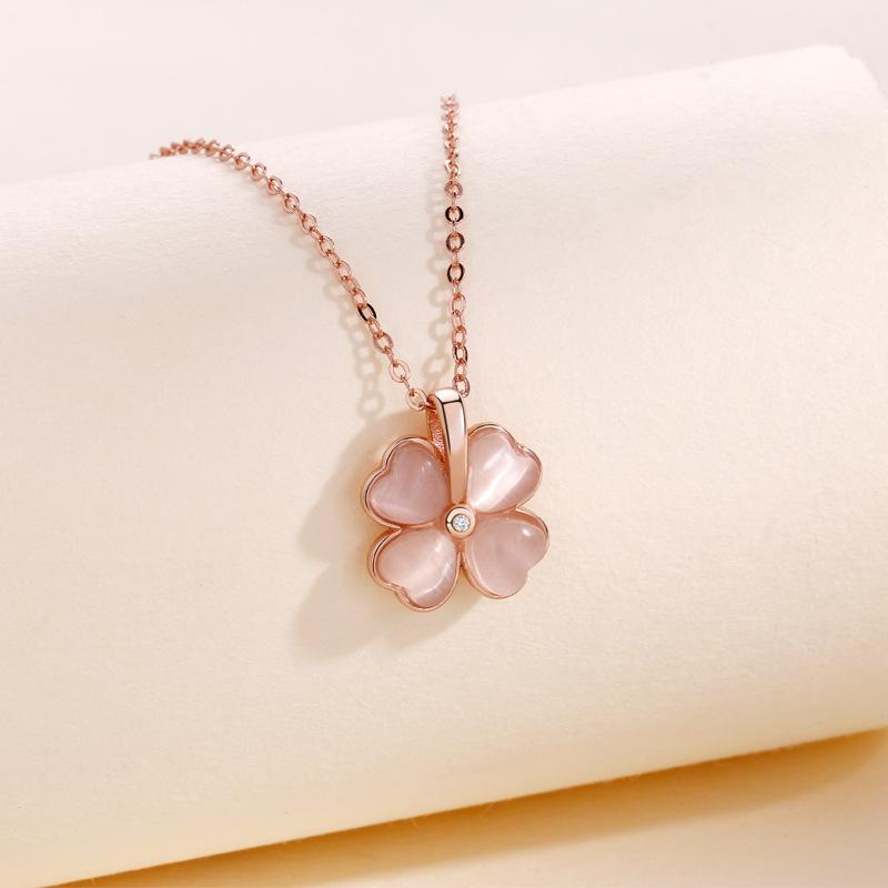 Opal Lucky Four-leaf Clover Necklace Women's Fashion Versatile Niche Light Luxury Necklace Gift Women