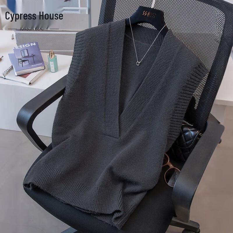 

Women s V-Neck Knitted Layering Vest S