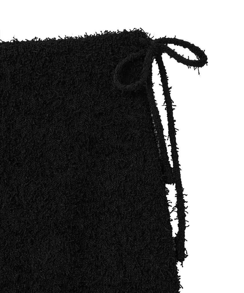 Noir For Woman Feathery Long Knit Skirt (Black)