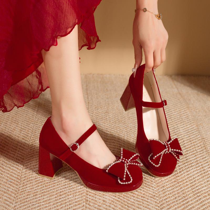 Chinese Xiuhe Wedding Shoes Women's 2025 New Wedding Dress Mary Jane Shoes Thick Heels Not Tired Feet Engagement Shoes Bride Shoes