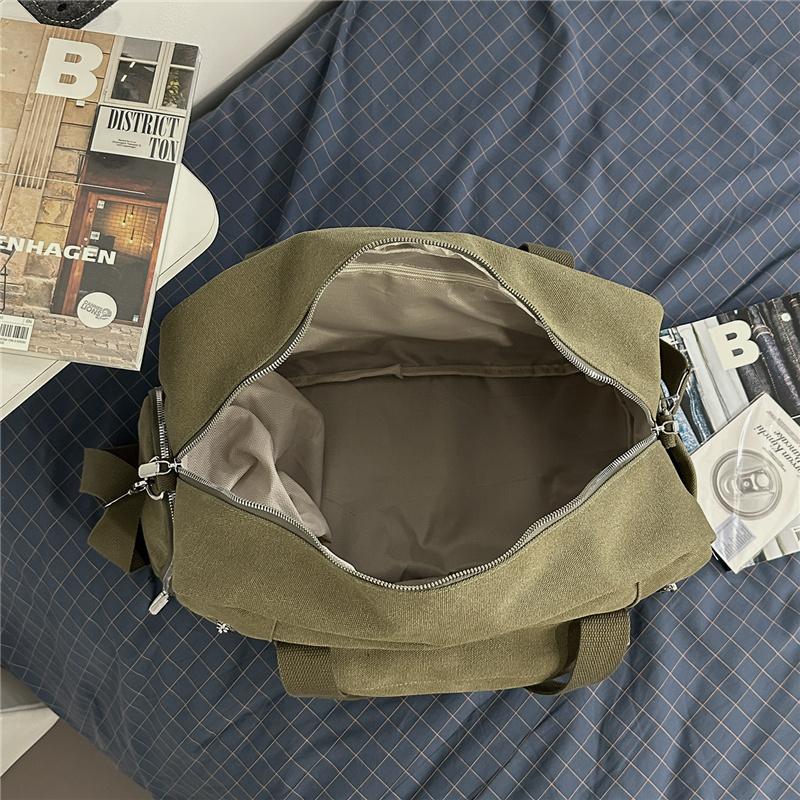 Large Capacity Portable Sports Fitness Bag Sports Shoulder Bag Lightweight Travel Luggage Bag