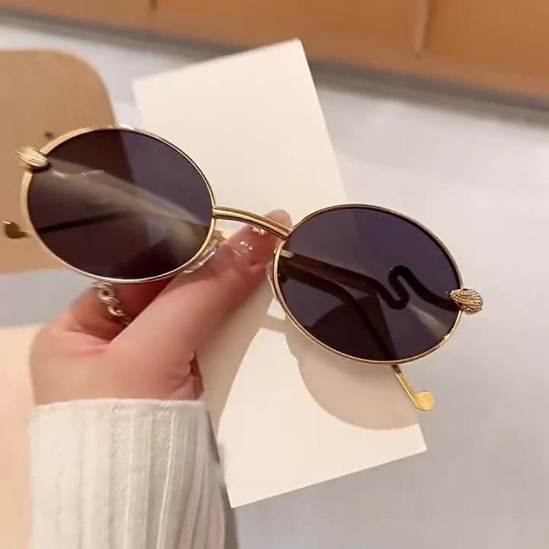 Small Oval Women Sunglasses for Men Metal Frame Ins Personality Trendy Snake Design Versatile Men Casual Sun Glasses UV400 Gafas