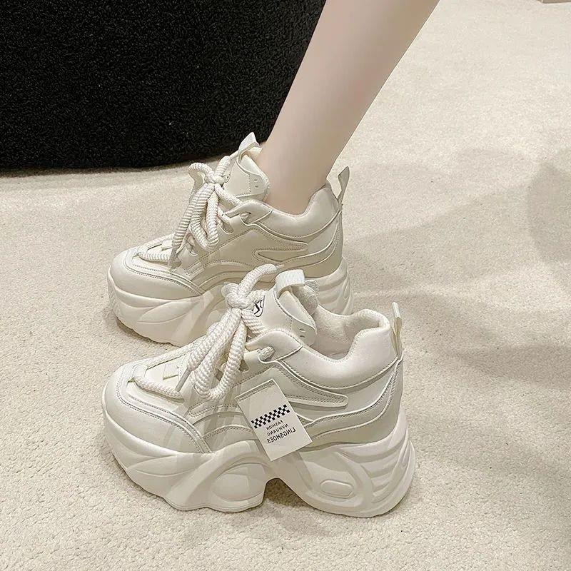 Fashionable New Comfortable Women's Shoes Spring and Autumn Lace Up Elegant Solid Color Thick Bottom Sports and Leisure Shoes