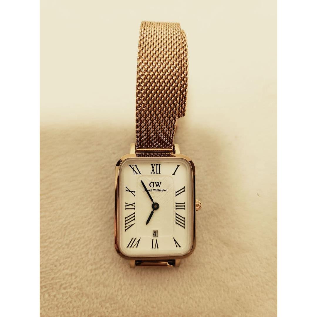 Used Daniel Wellington Square Women s Watch