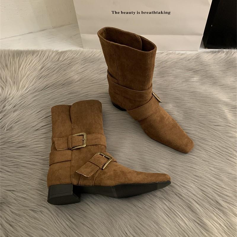 2025 Korean version of the new niche design retro French short boots small square head western boots matte medium boots women's boots