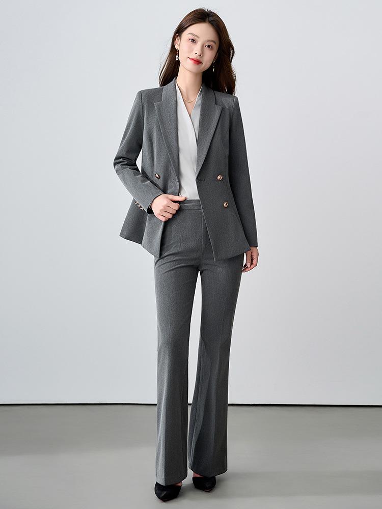 Set Costum Profesional de Înaltă Calitate pentru Femei pentru Recepționiste, Profesori și Personal de Salon - Slim Fit și la Modă