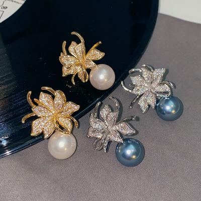 Lily Pearl Stud Damen S925 Silber Nadel Einzigartige Atmosphäre High-End Qingdao Ohrschmuck