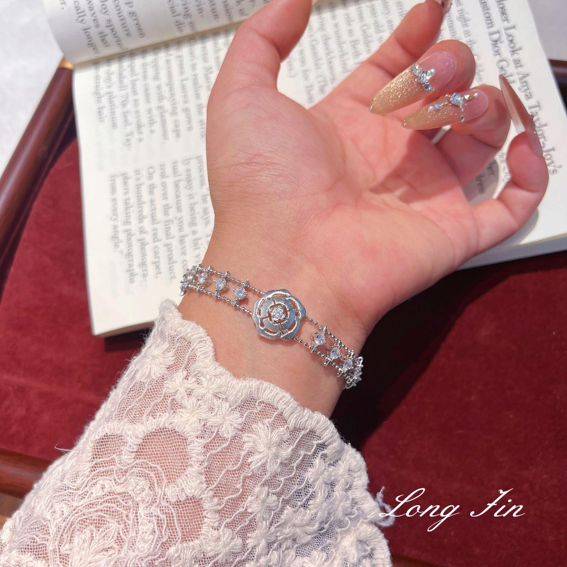 Handmade Brushed Camellia Point Diamond Bracelet Premium Light Luxury French Flower Jewelry