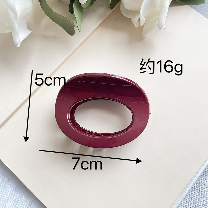 Acrylic Geometric Red Hair Claw for Women, Hair Styling Claw, Shark Clip, Back of Head Hair Accessory, Hairpin