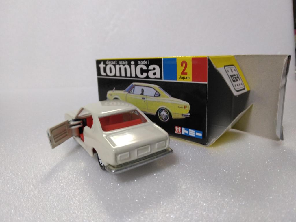 Tomica Diecast Car Toyota Mark II, Black Box Reprint, Scale Model, White, with Clear Case