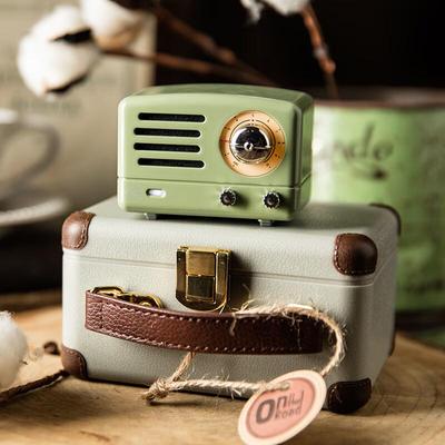 Mao King OTR Mini Retro Portable Bluetooth Speaker with Radio CN Plug (adapter Included)
