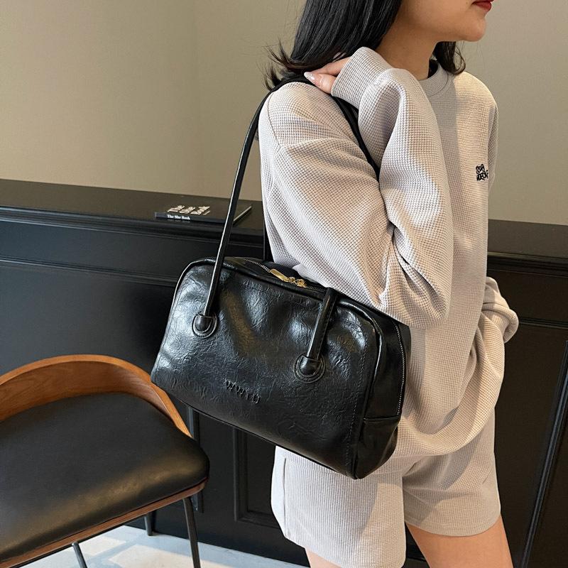 New Versatile Shoulder Bag Women's Fashion Large Capacity Handbag