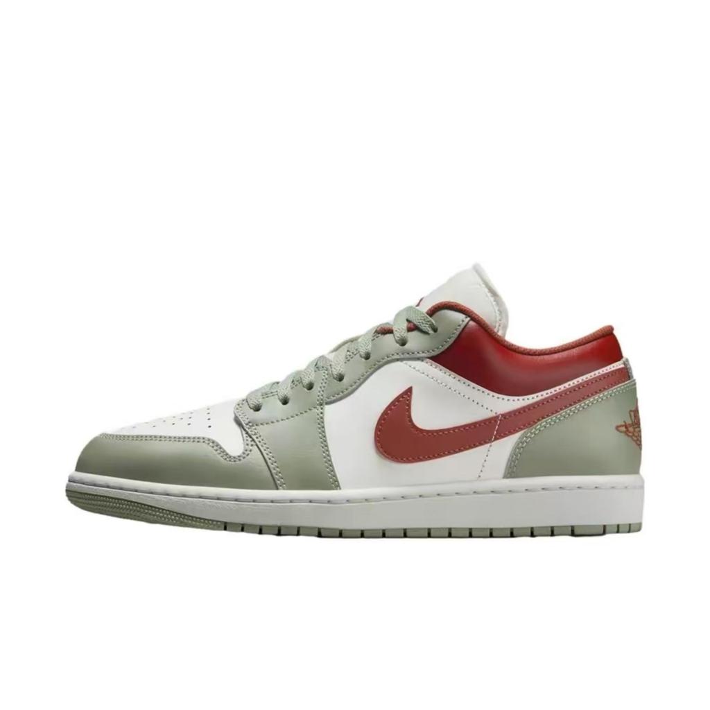 Jordan Air Jordan 1 Leather Cushioning Abrasion Resistant Cushioning, Wear Resistant Low Top Vintage Basketball Shoes 553558-133(Team1104)