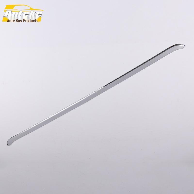 Viano Hood Trim: Front Bumper Grille Accent Strip for 17 Models