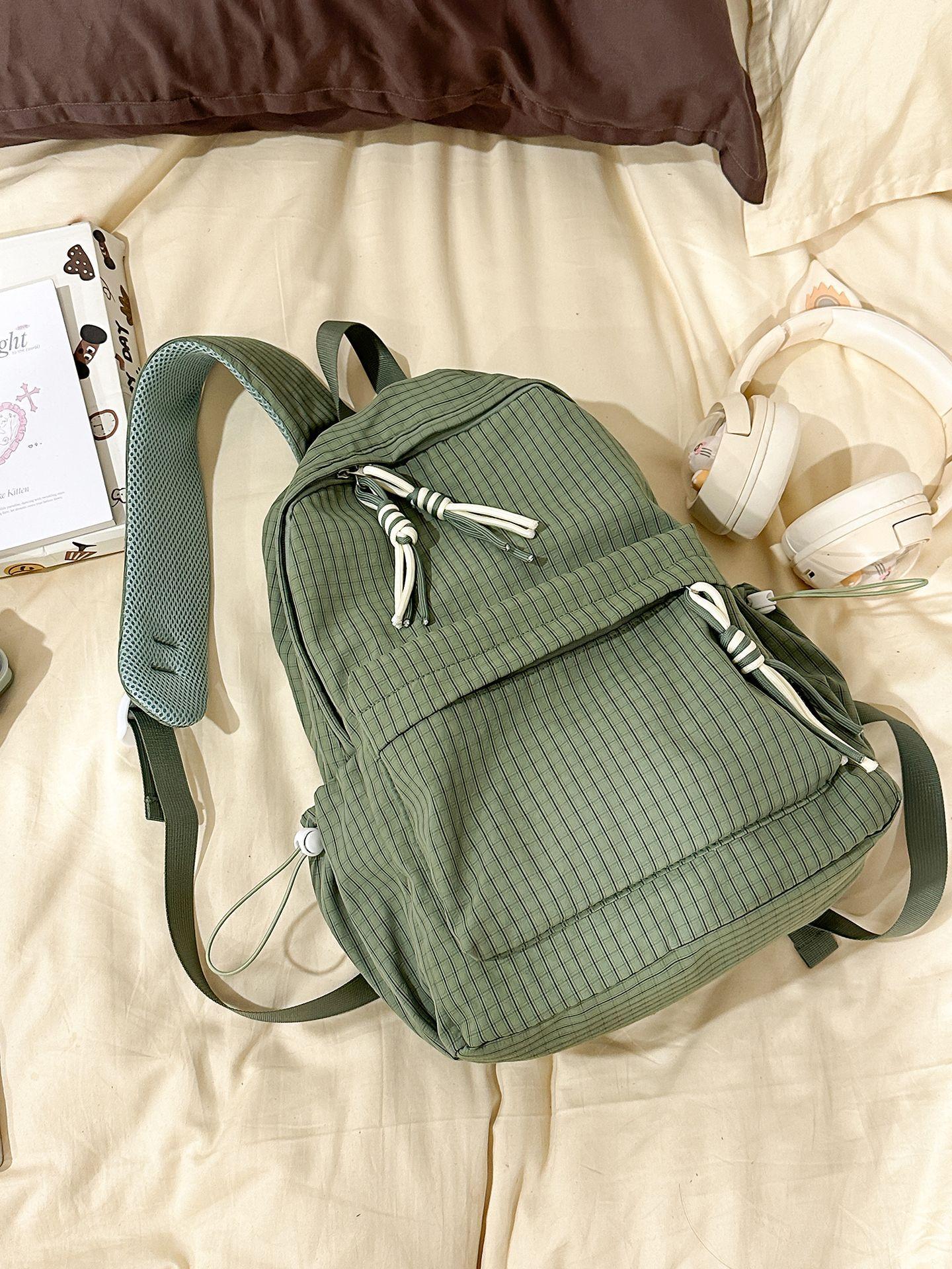 

School bag girls college students fashion new niche high value lightweight backpack high school junior high school students computer backpack Single Pack зелёный