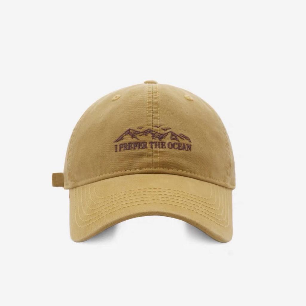 New Letter Embroidered Baseball Caps for Both Men and Women  Korean Version  Fashionable and Versatile Couple Baseball Caps