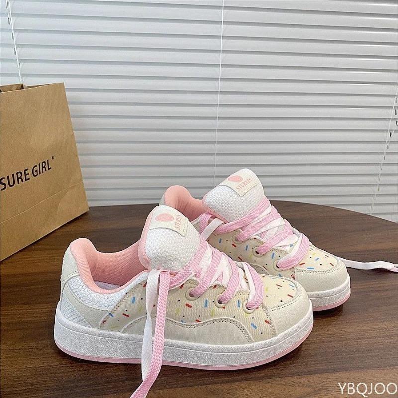 Fashion Student lightweight wear-resistant niche and cute women's shoes spring new versatile simple comfortable loose women's shoes