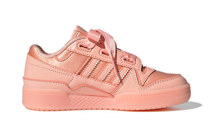 adidas Originals FORUM Satin Low C Cushioning, Wear Resistant Low Top Skateboard Shoes Pink Children Aged 3 7 Years Old FY8821